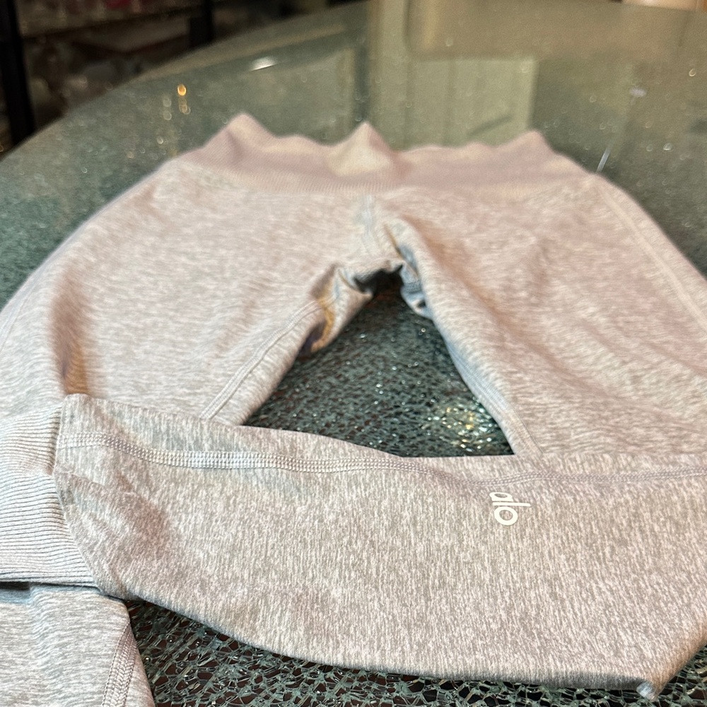 ALO Yoga woman’s l